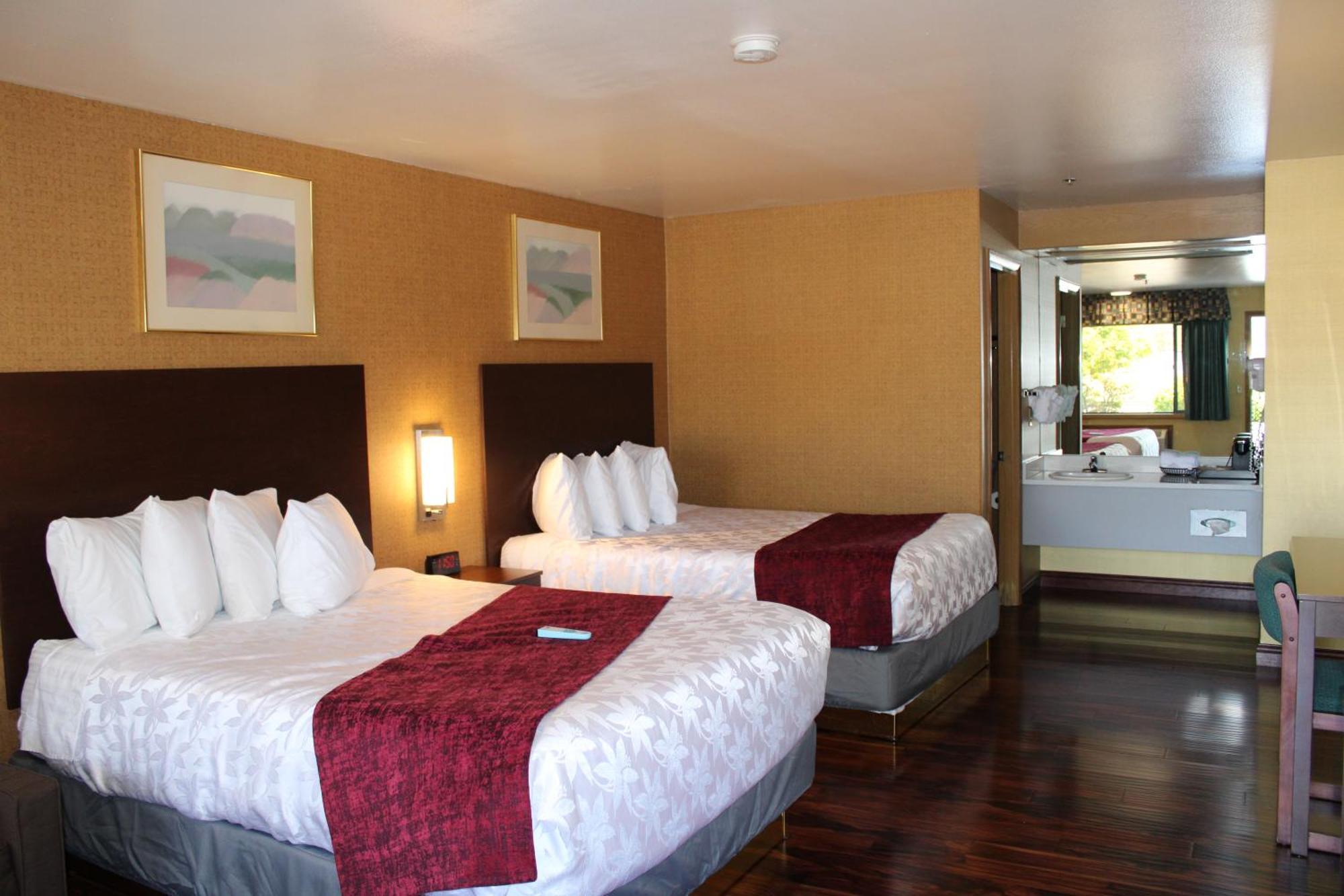 Americas Best Value Inn Phoenix Medford Exterior foto